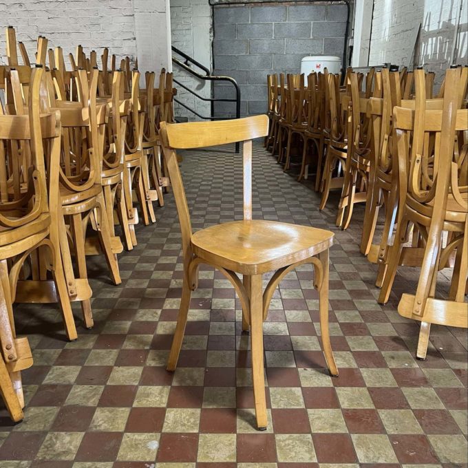 chaises en bois