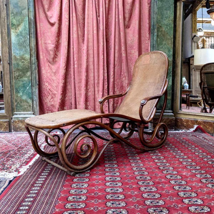 Fauteuil de repos à bascule side