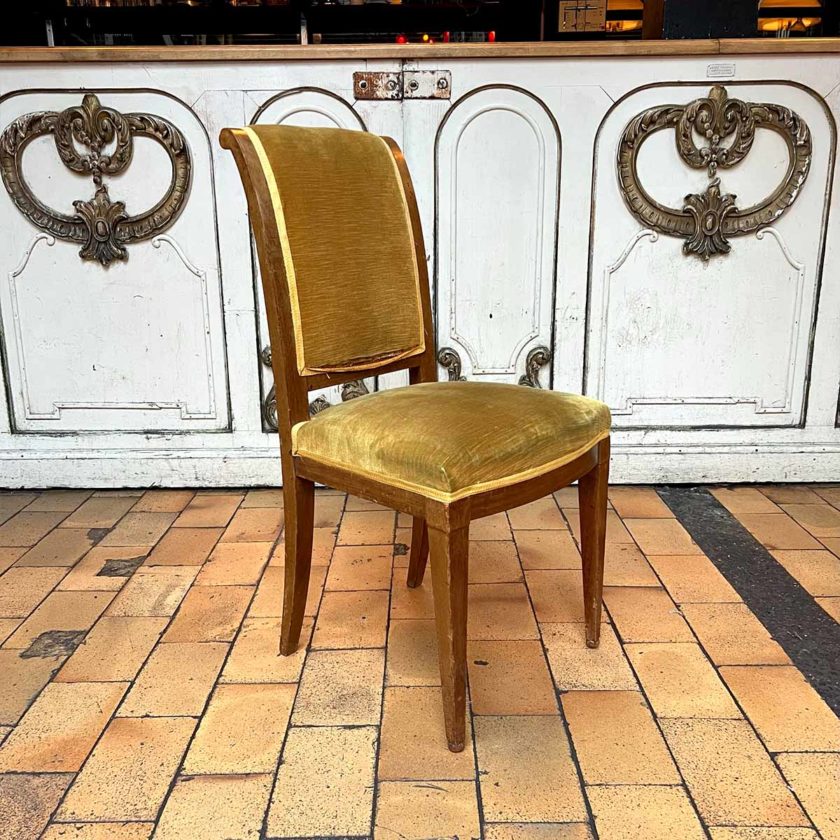 Chaise tissu velour