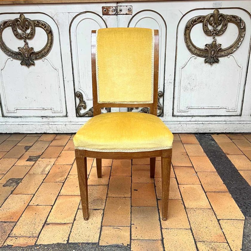 Chaise tissu velour front