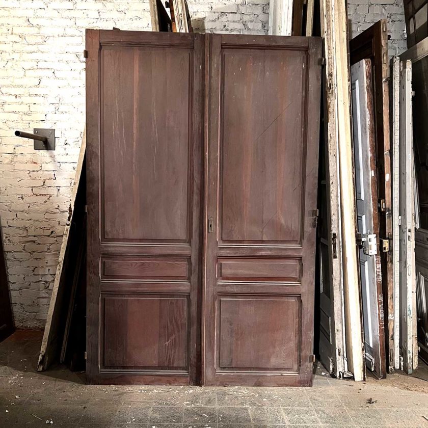 Double porte de placard de style 1930 154x235