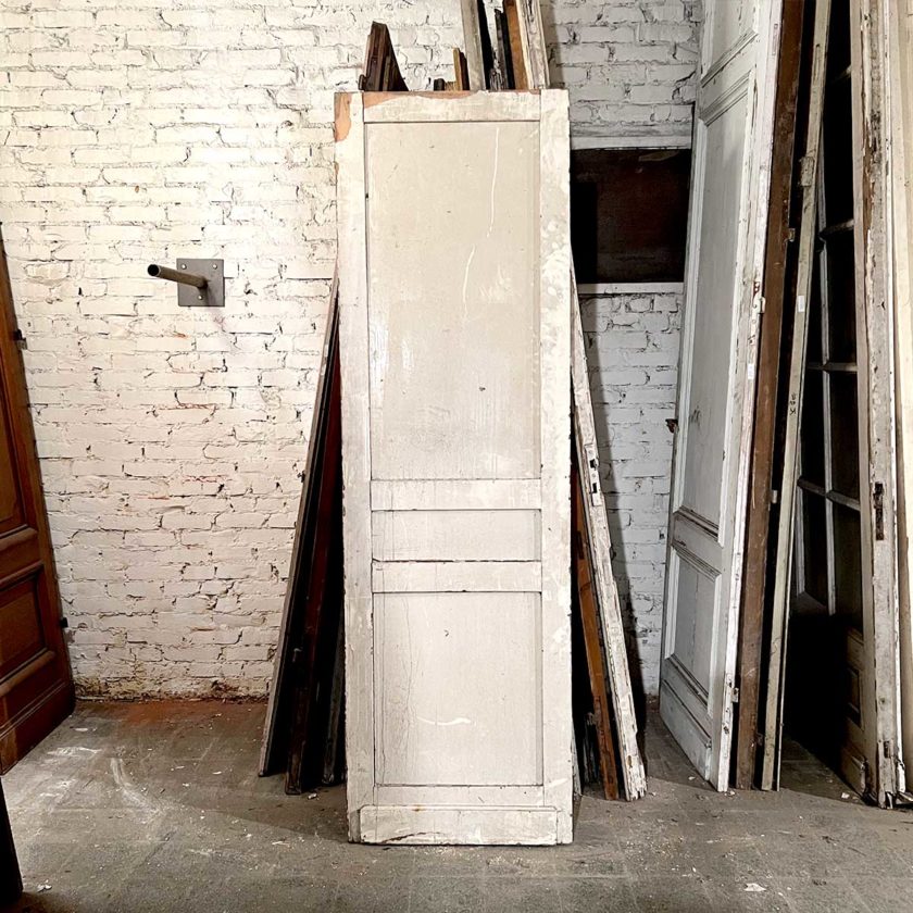 Porte de placard ancienne 675x218 back