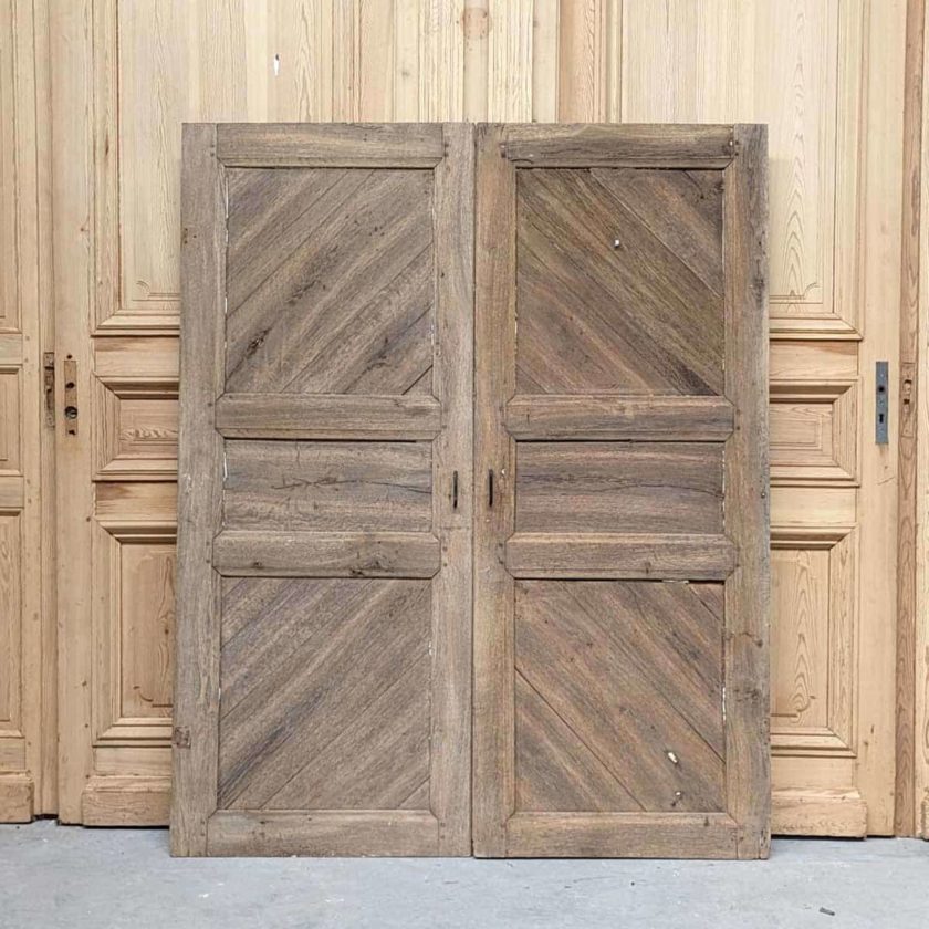 Double porte de placard décapée en chêne 143x177cm