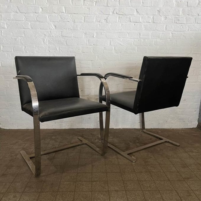 Fauteuil BRNO vintage