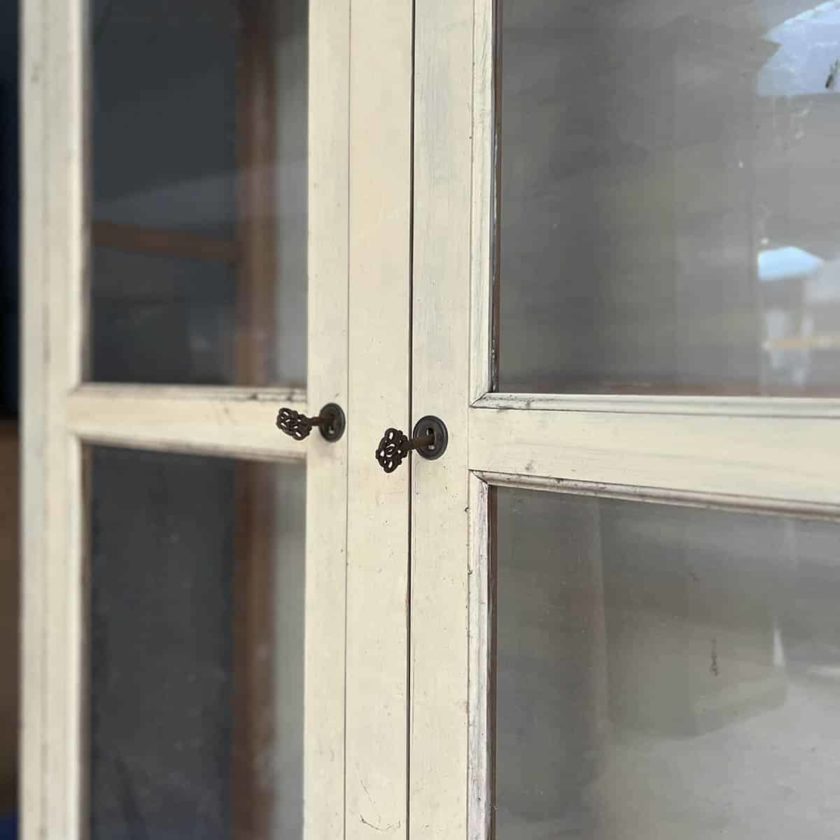 Meuble vitrine