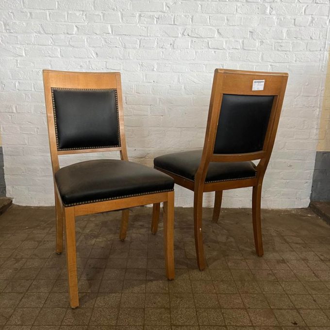 Paire ancienne chaise