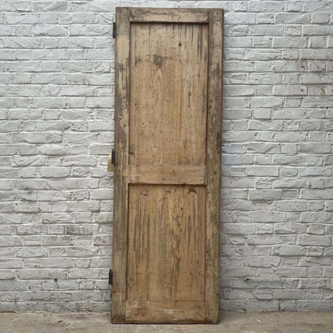 Porte de placard décapée 68x197cm back