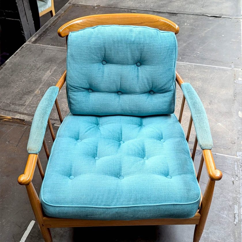 Salon scandinave bleu