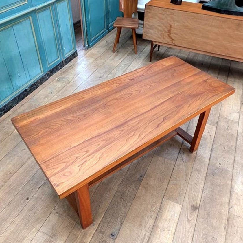 Ensemble Pierre Chapo, 6 chaises S28, Table T01D et paire de tabouret