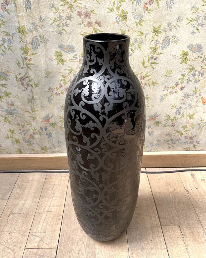 Grand Vase ovoïde en céramique laquée noire