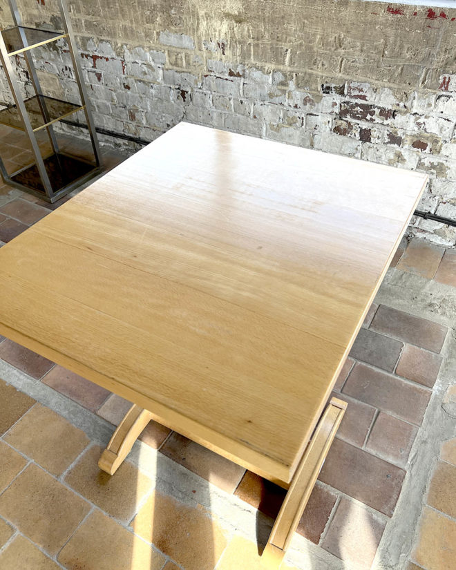 Table de bistrot